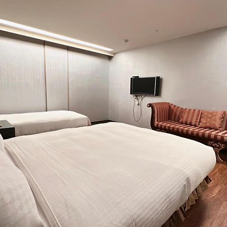 Crystal City Hotel Zhongli Esterno foto