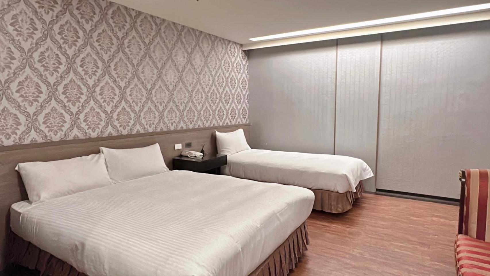 Crystal City Hotel Zhongli Esterno foto