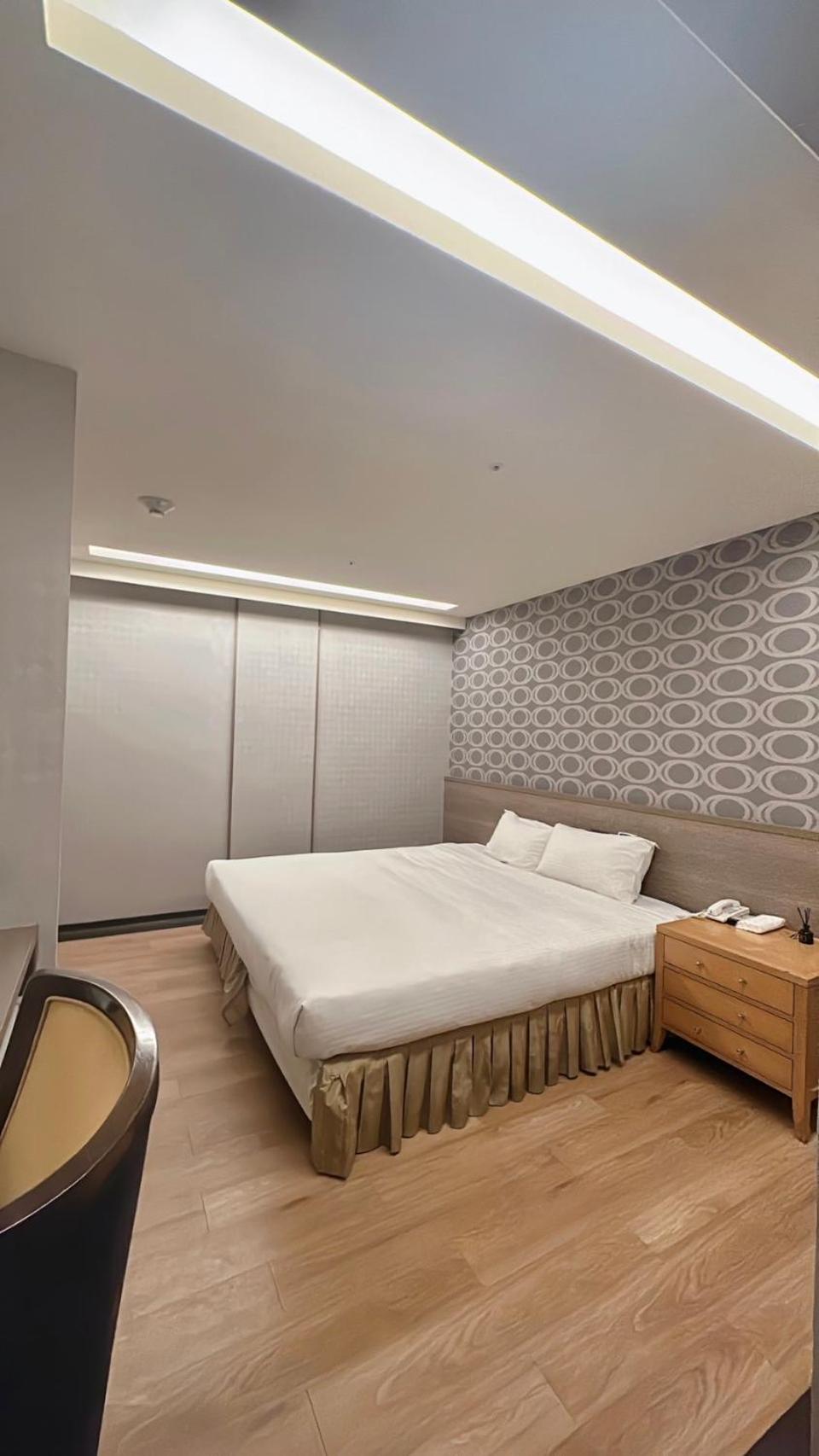 Crystal City Hotel Zhongli Esterno foto