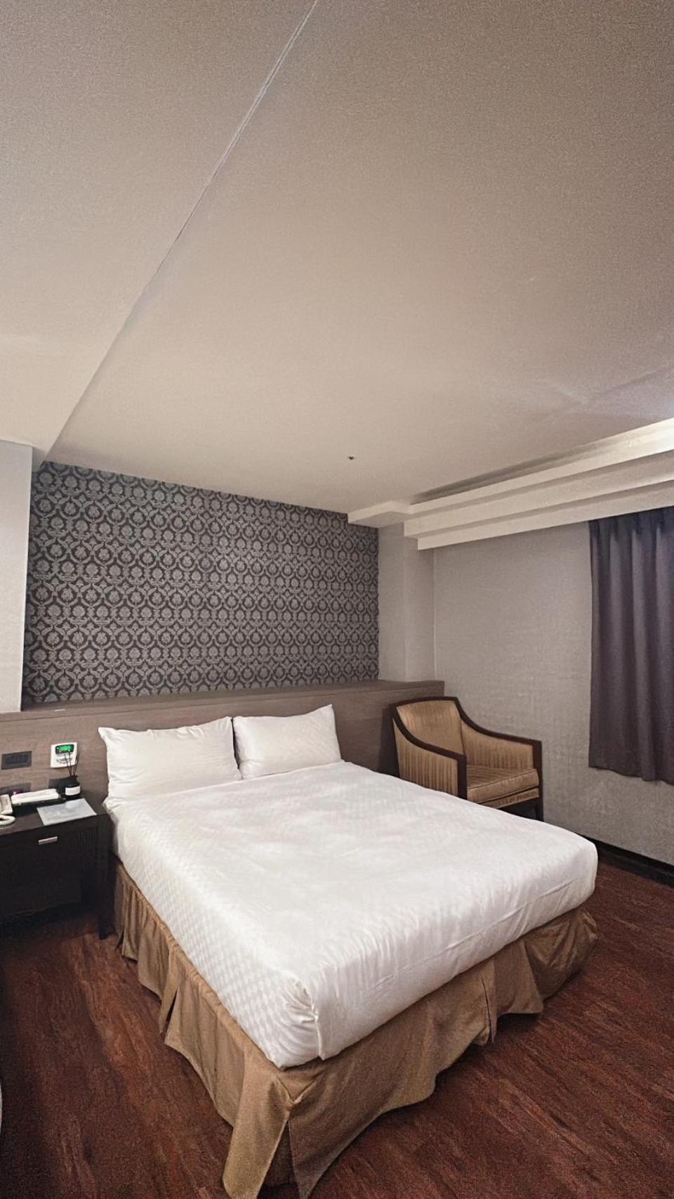 Crystal City Hotel Zhongli Esterno foto